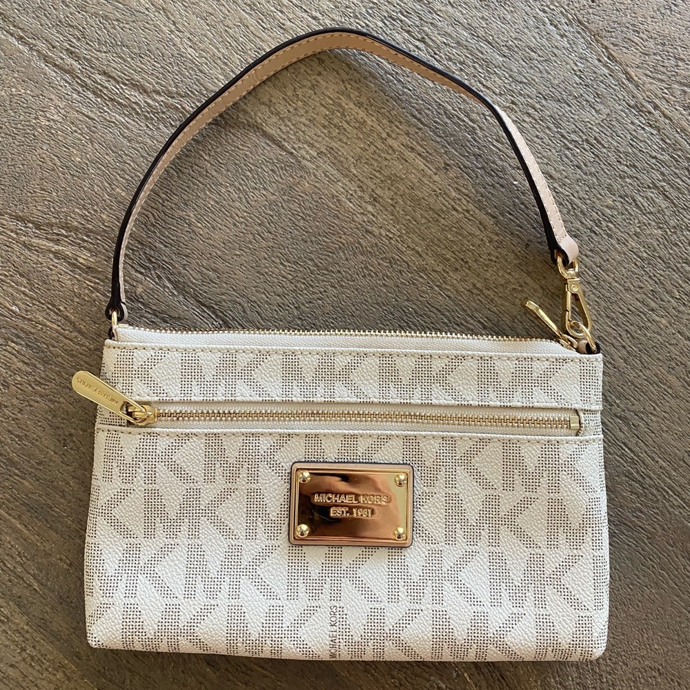 Michael Kors Mini clutch/hand purse